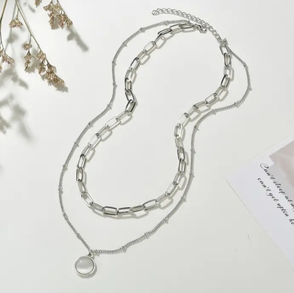 Layered Round Necklace - Picture 4 of 5